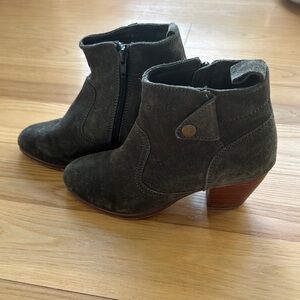 Diba Brown Suede Booties Western Boho Stacked Heel Womens 6.5